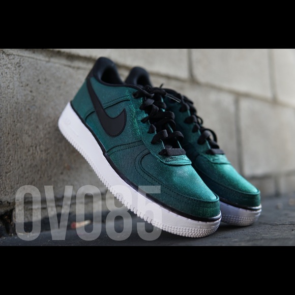 nike air force 1 lv8 shift